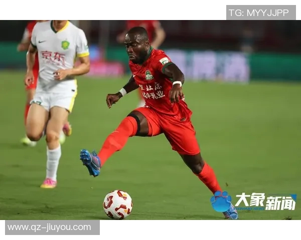 河南队足协杯决赛球衣曝光印有对阵信息与大象图腾设计引发热议 河南队足协杯决赛球衣曝光印有对阵信息与大象图腾设计引发热议