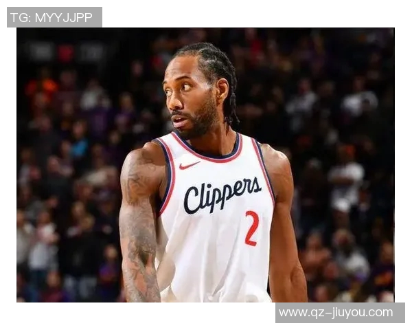 卢指导谈莱昂纳德恢复情况称好转明显但时间仍不确定 卢指导谈莱昂纳德恢复情况称好转明显但时间仍不确定