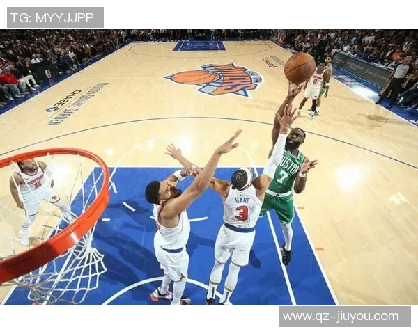 杰伦布朗上半场火力全开狂砍27分5篮板5助攻3抢断三分球命中率惊人