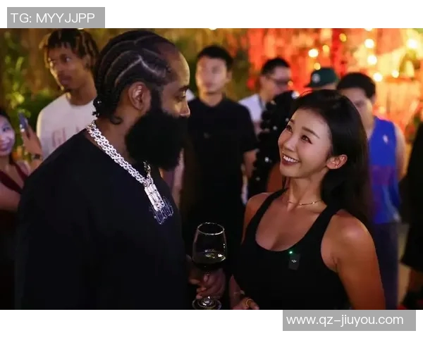 哈登追求女友频繁拨打电话引发热议她却直言他不懂撩妹技巧 哈登追求女友频繁拨打电话引发热议她却直言他不懂撩妹技巧