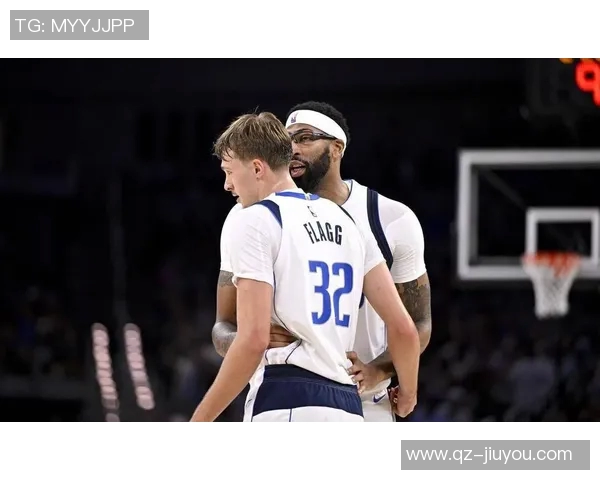 克莱鼓励弗拉格新秀赛季大胆尝试放开打球无需担心责任承担