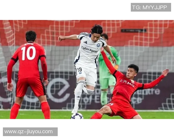 海港队临场调整蒯纪闻吾米提江替换李圣龙蒋光太助力逆转之战