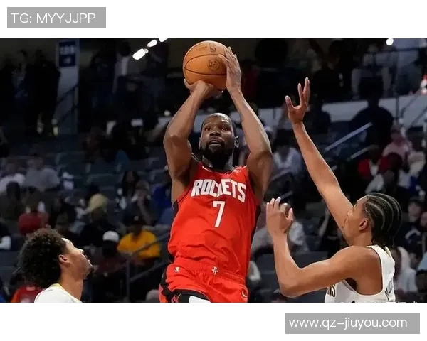 杜兰特状态低迷14投仅5中仅得13分7篮板表现令人失望