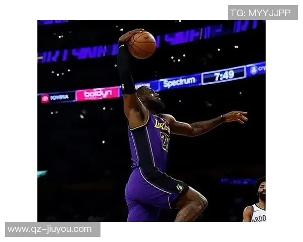 小鬼克尼佩尔次节狂砍14分4板助队追分半场数据亮眼表现引关注